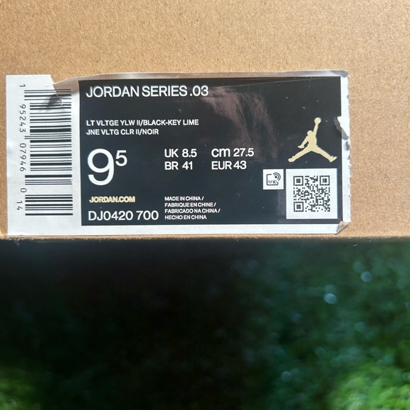 Jordan .03 Dear 90’s. Men’s 9.5.  New in box (no box top).  These are fresh!! - Picture 7 of 7